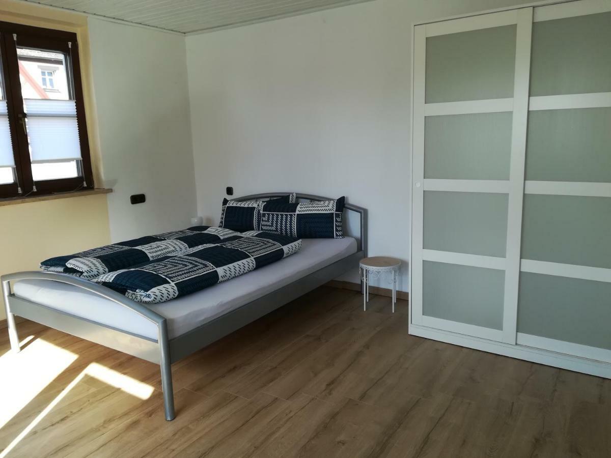 Die Galerie - Ferienwohnung Merkendorf  エクステリア 写真