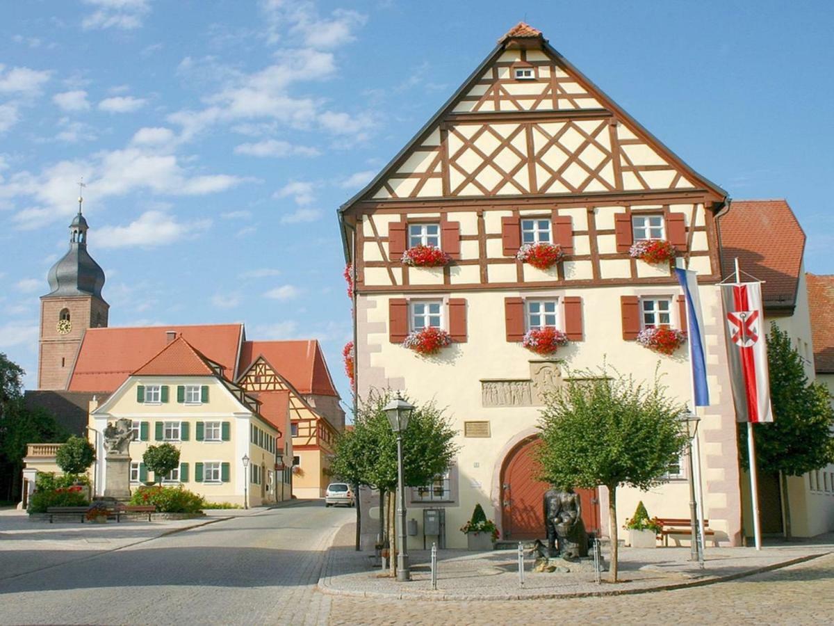 Die Galerie - Ferienwohnung Merkendorf  エクステリア 写真